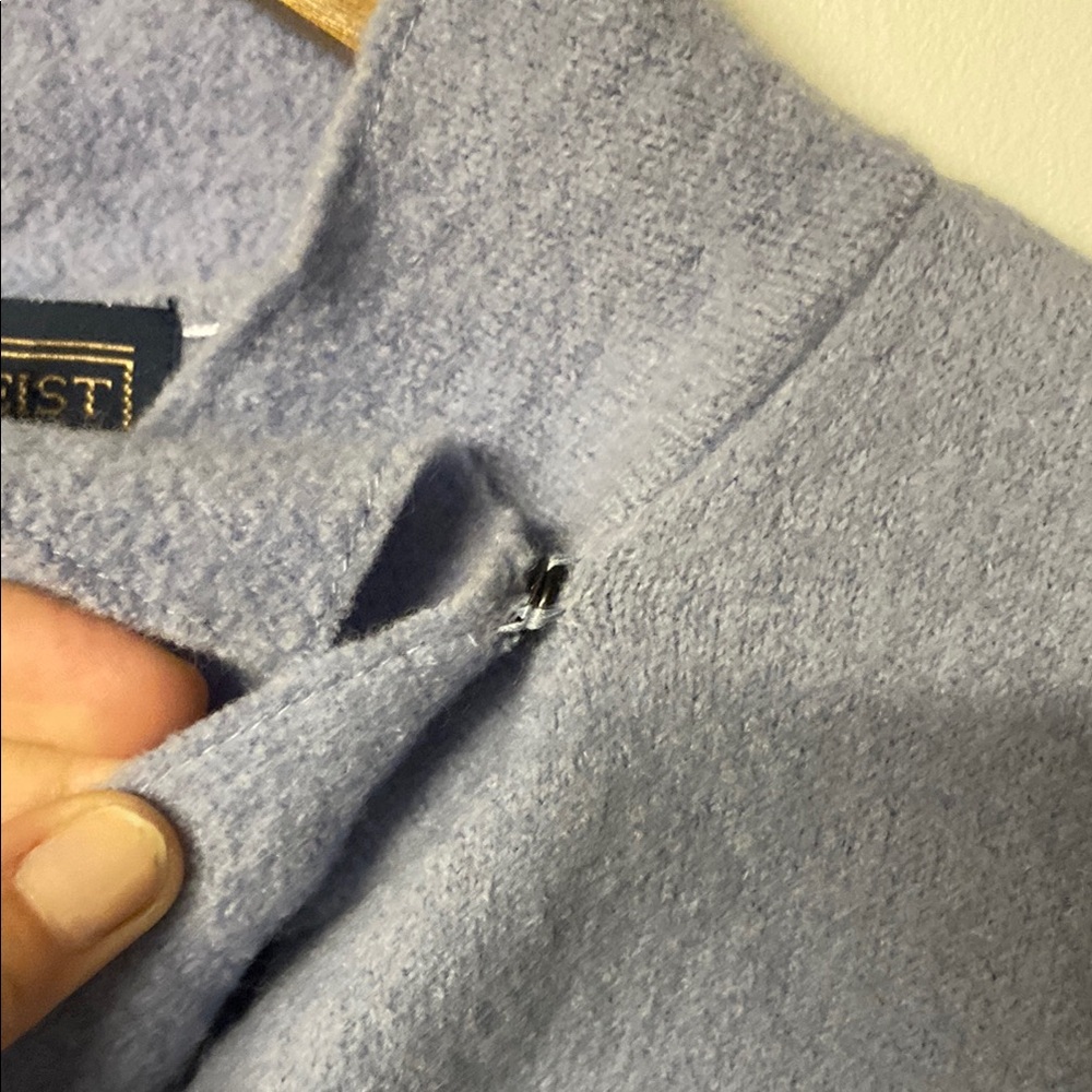 Herman Geist 100% wool periwinkle blue cardigan sweater - Picture 4 of 10